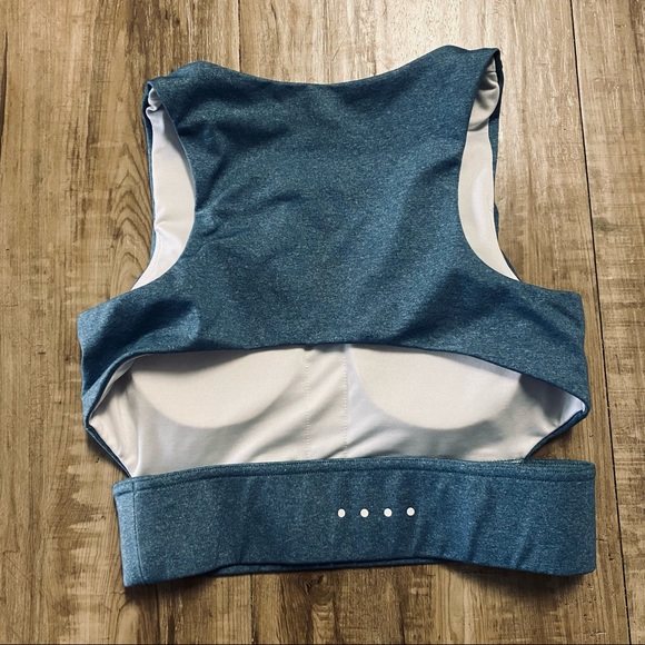 Discontinued Kora Sports Bra (matching leggings also for sell in closet) - Picture 3 of 4